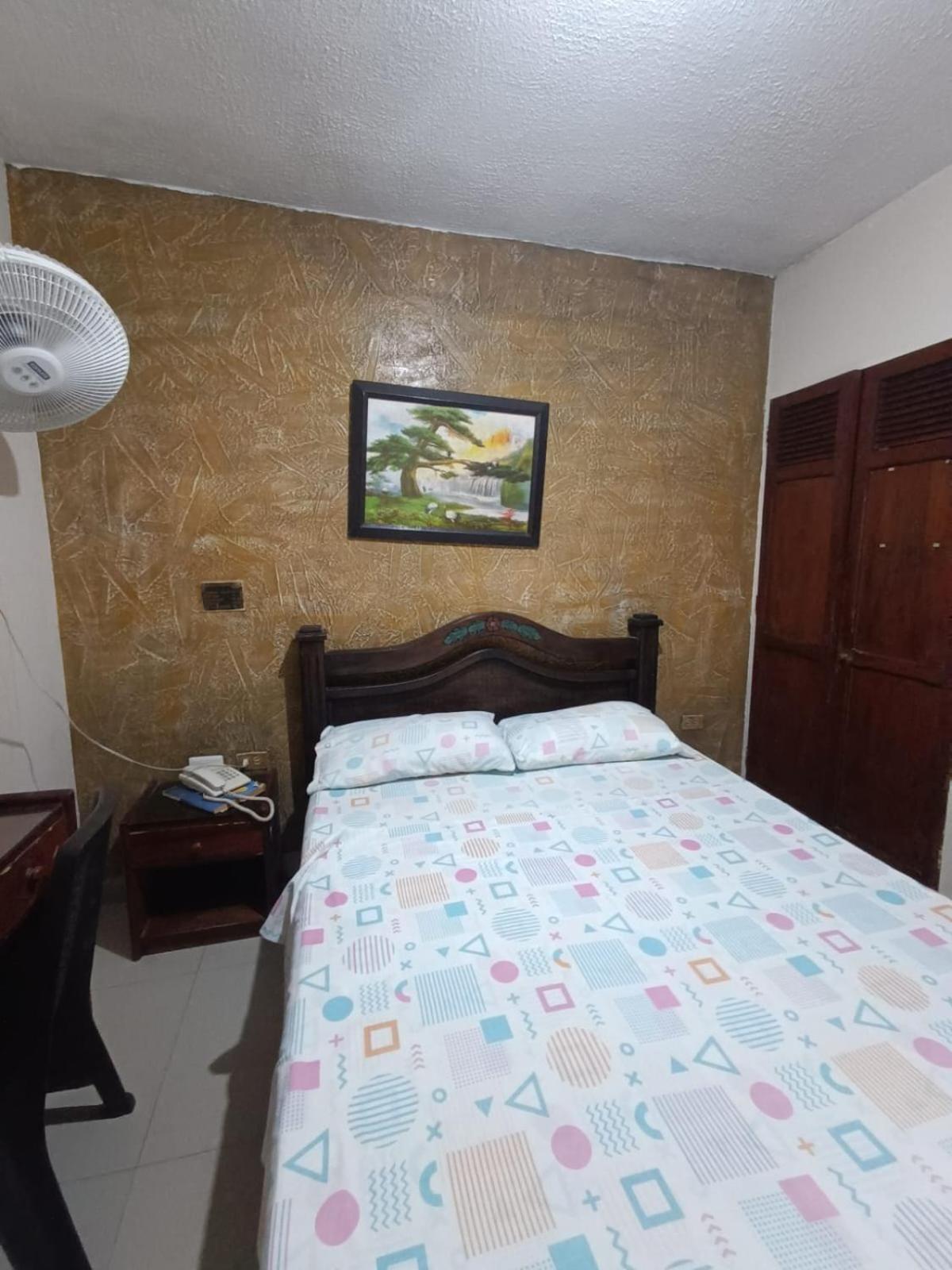 Hotel Granada Inn Барранкилья Экстерьер фото